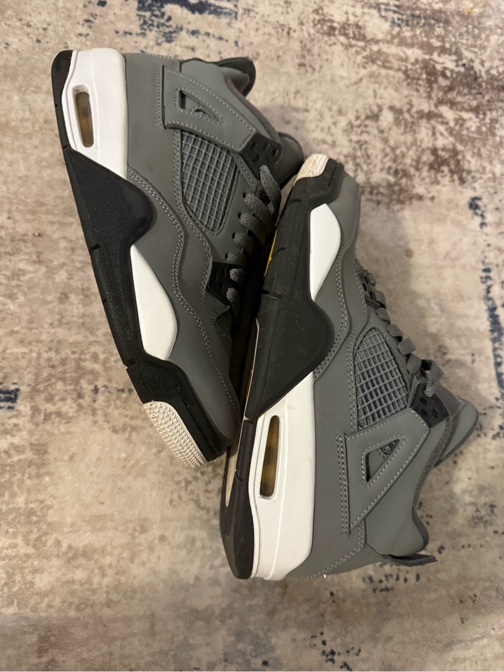 Jordan Retro 4 Sneakers in Grey, Black, White